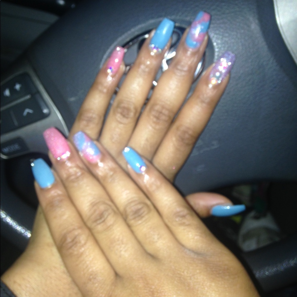 Meet your Posher, Kayla